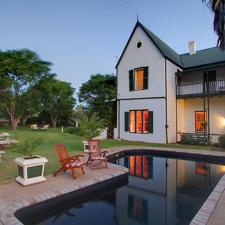 The Willow Historical Guest House Willowmore Bagian luar foto