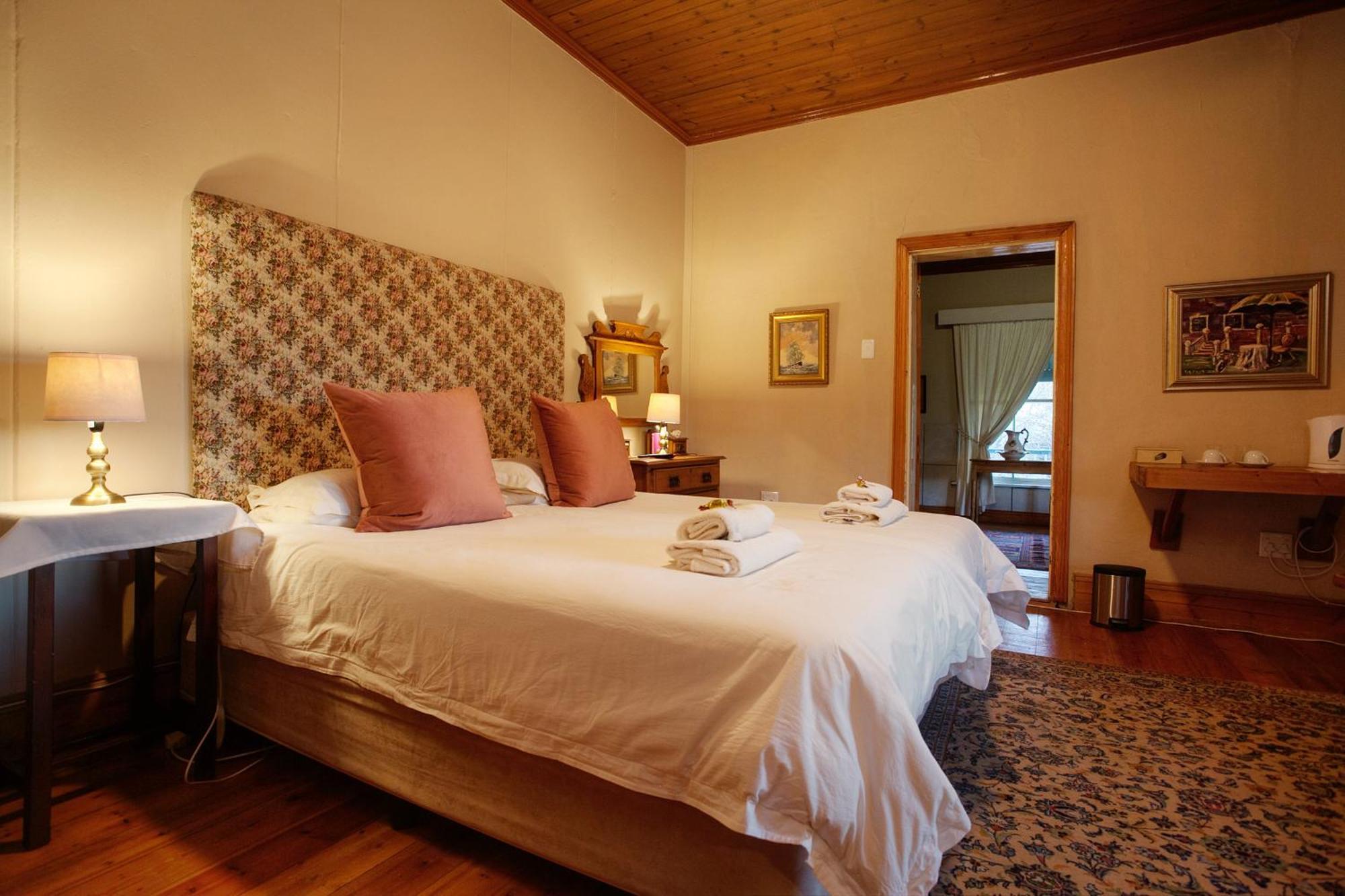 The Willow Historical Guest House Willowmore Bagian luar foto