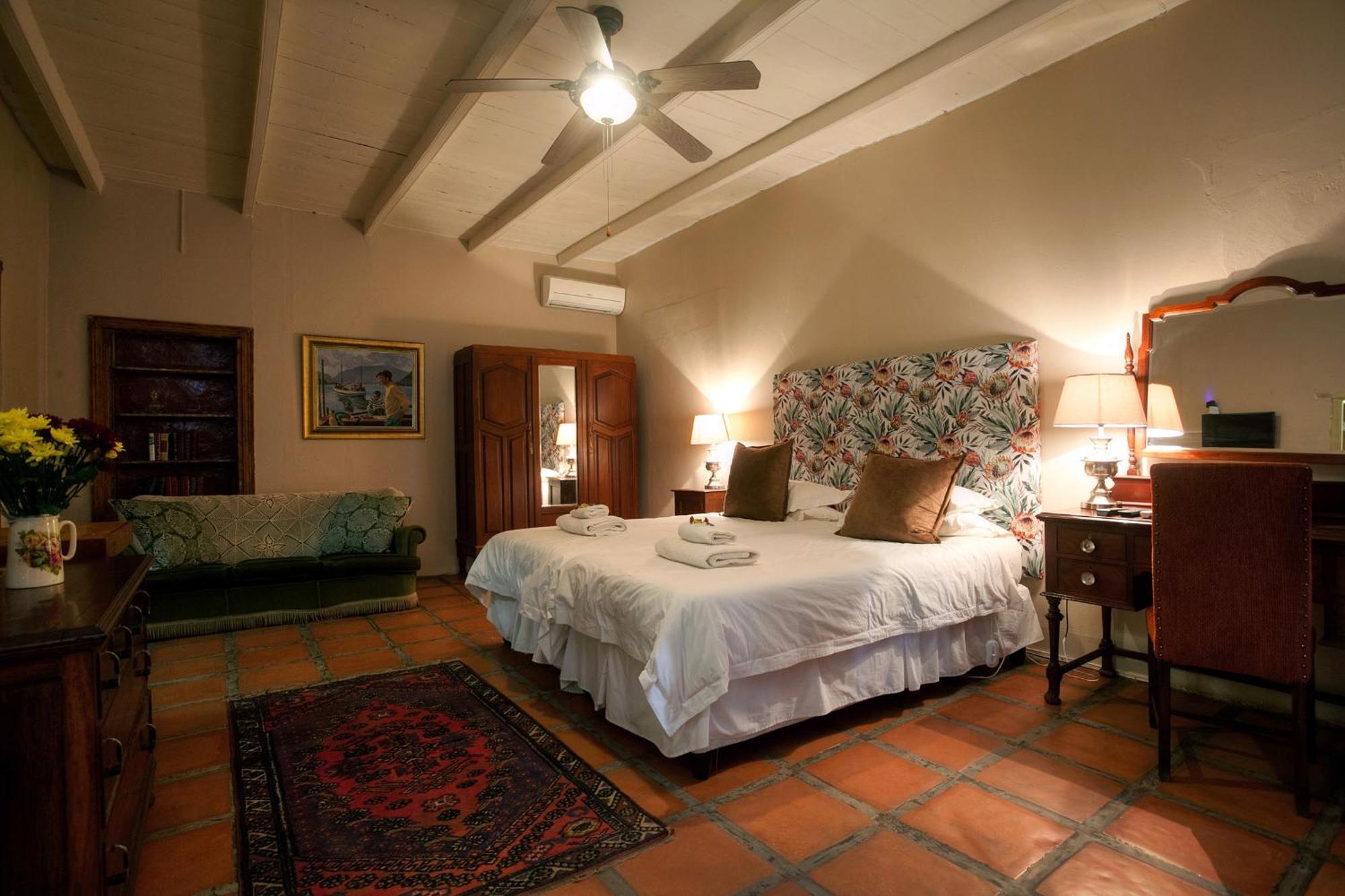 The Willow Historical Guest House Willowmore Bagian luar foto